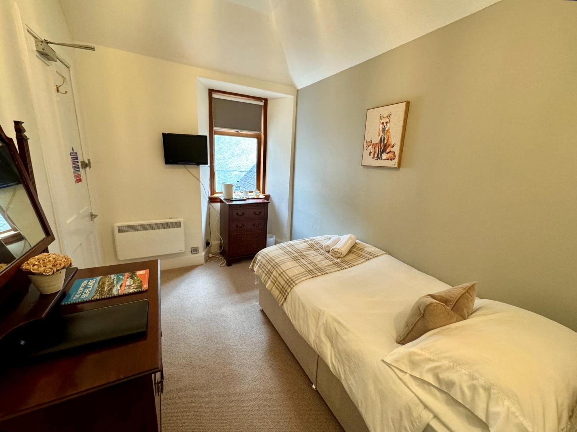 Hotel Navidale House - Bed, Breakfast & Bar Helmsdale Pokój zdjęcie